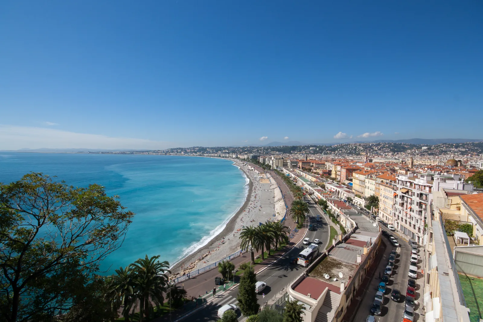 Promenade des Anglais et baie des Anges à Nice